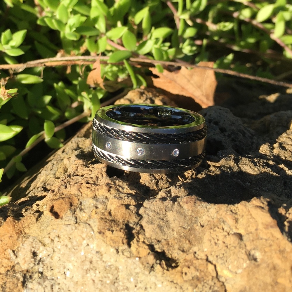 3 “MYSTERY” Rings - 💍💍💍 - Picture 9 of 13